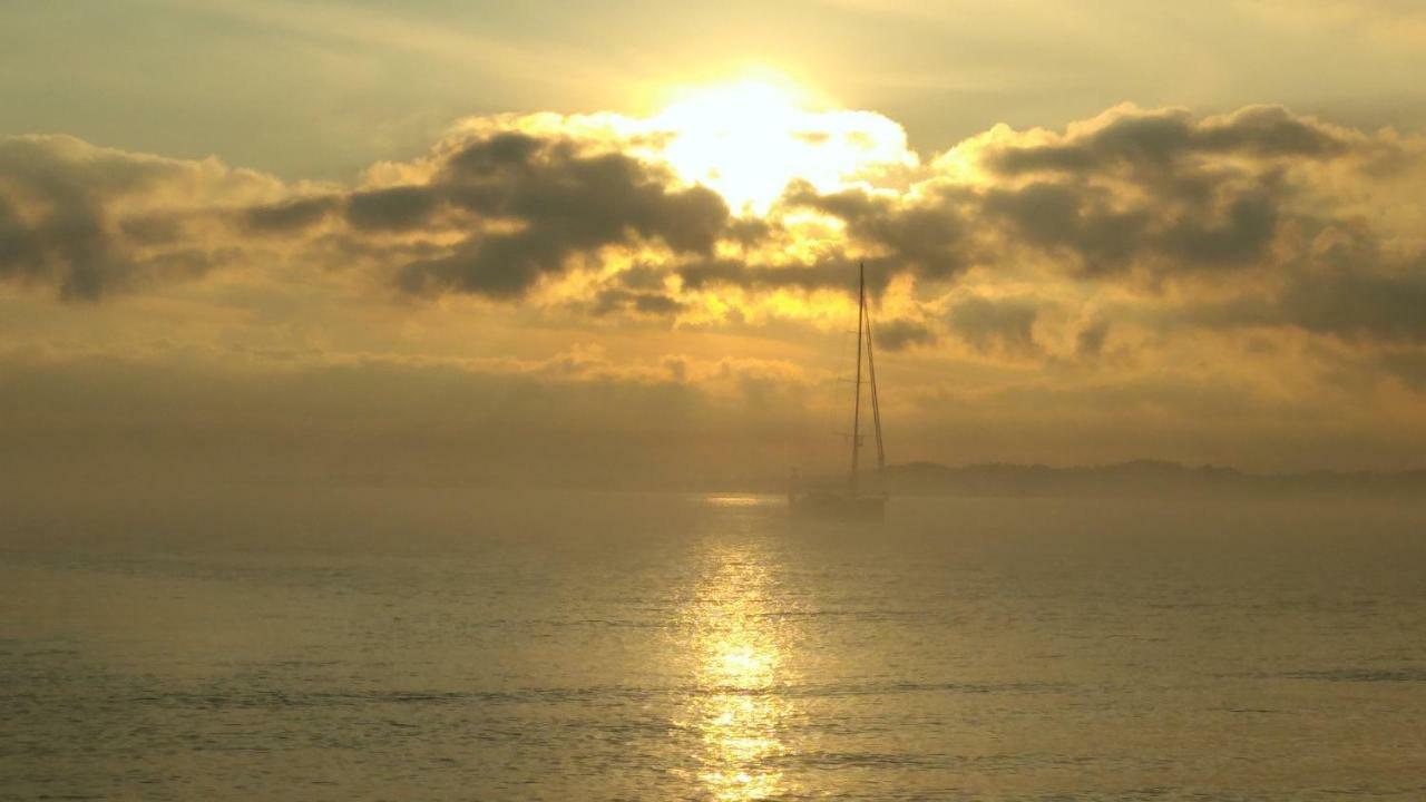 מלון בוקארי Golden Sunset מראה חיצוני תמונה